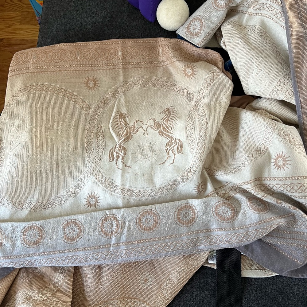 NWT Oscha Sling size 4